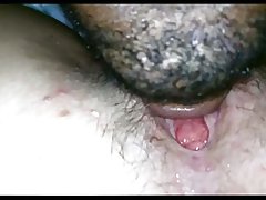 Лізнуў яе, пакуль яна не прыйшла ў 1:06